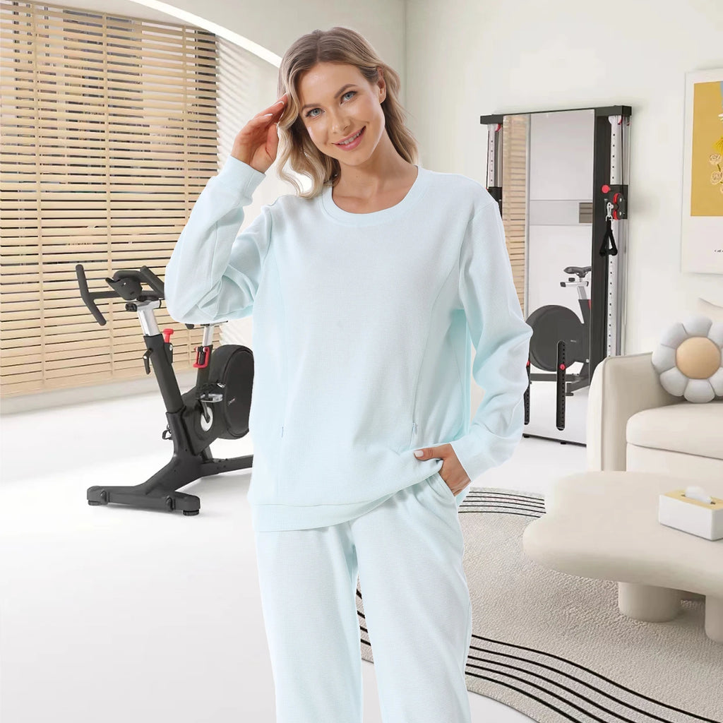Autumn Nursing T-Shirt – Long Sleeve Maternity Top with Zipper Access