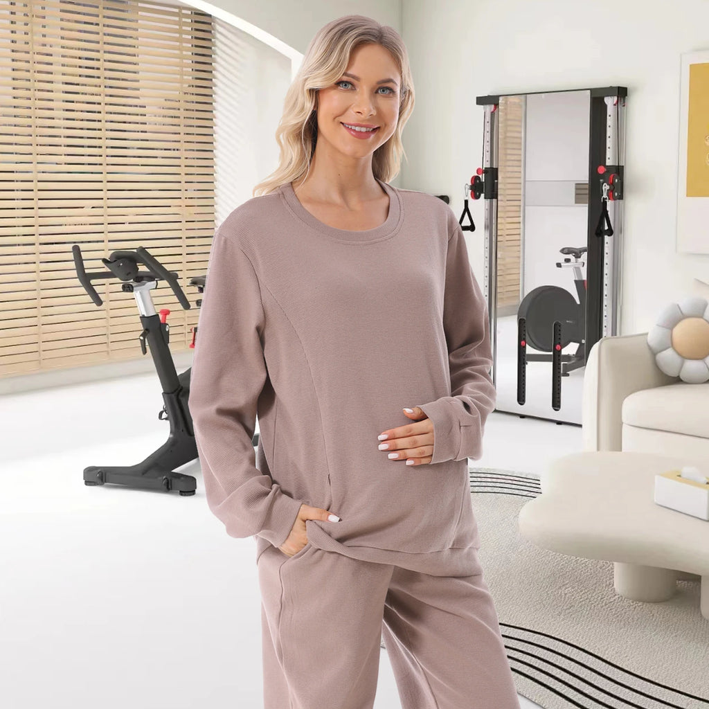 Autumn Nursing T-Shirt – Long Sleeve Maternity Top with Zipper Access